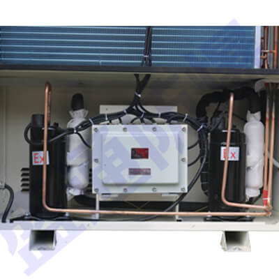 ��������C